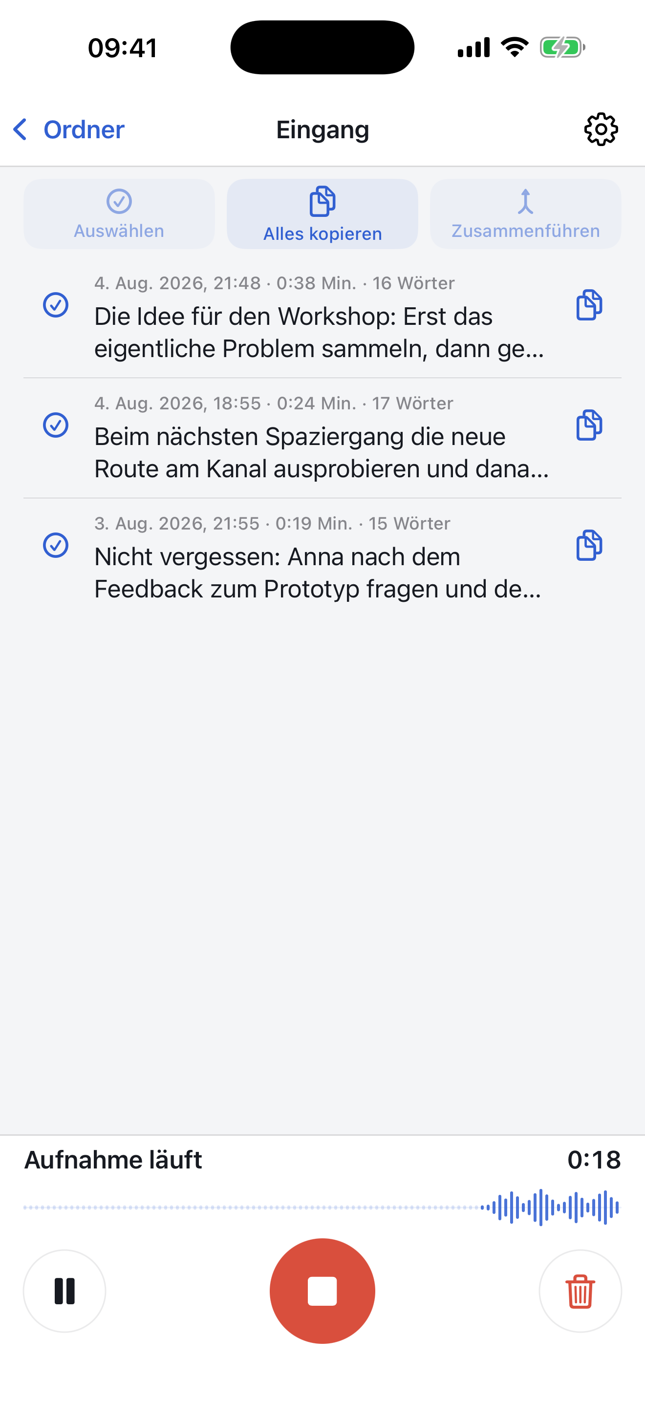DenkLaut on iPhone with a thought list and an active recording